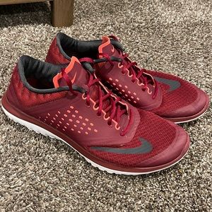 Nike training/running shoes size 10.5 mens